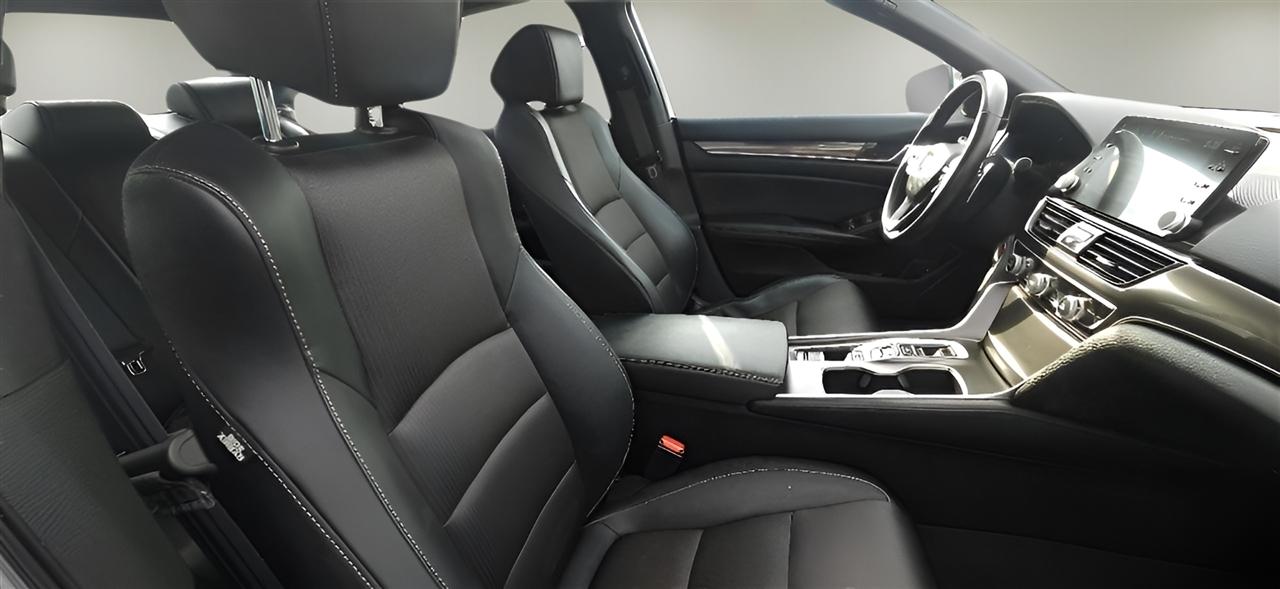 Honda Accord Sedan Sport 2.0T Auto 2018