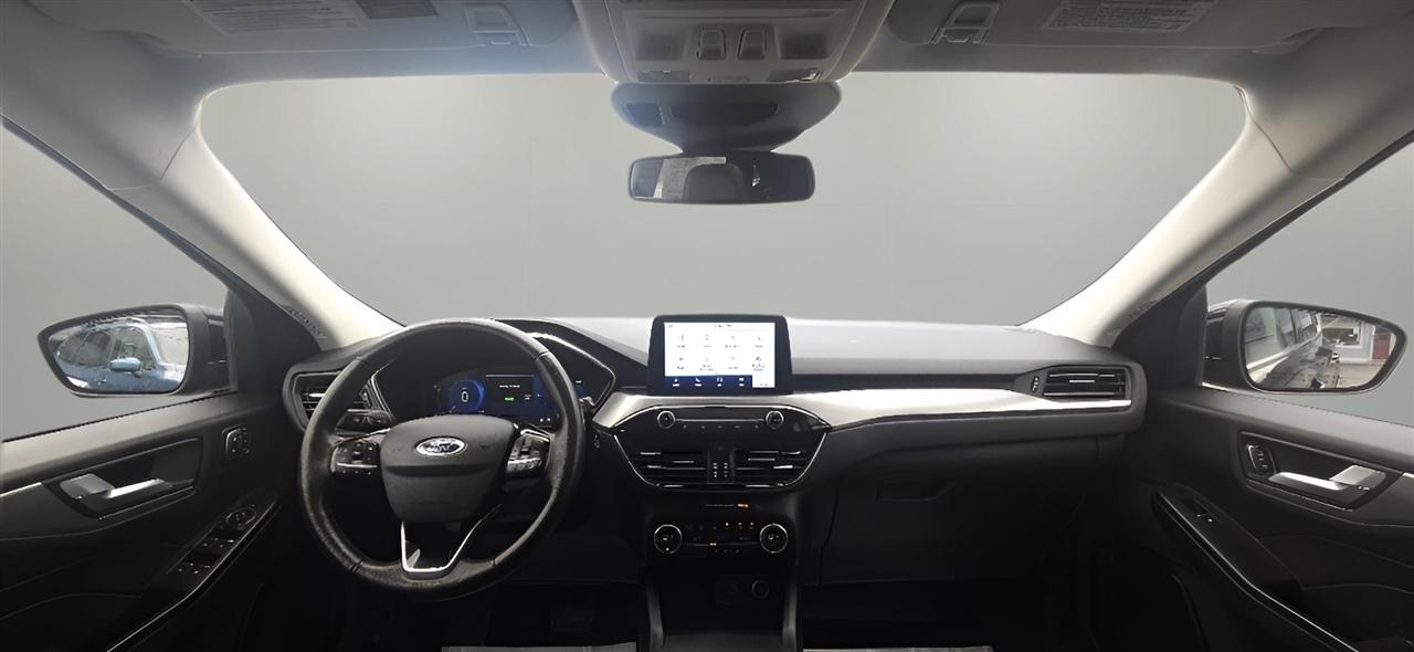 Ford Escape Titanium Hybrid AWD 2021