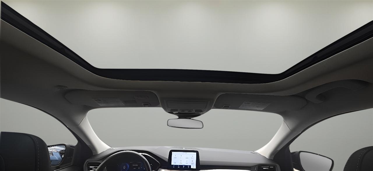 Ford Escape Titanium Hybrid AWD 2021
