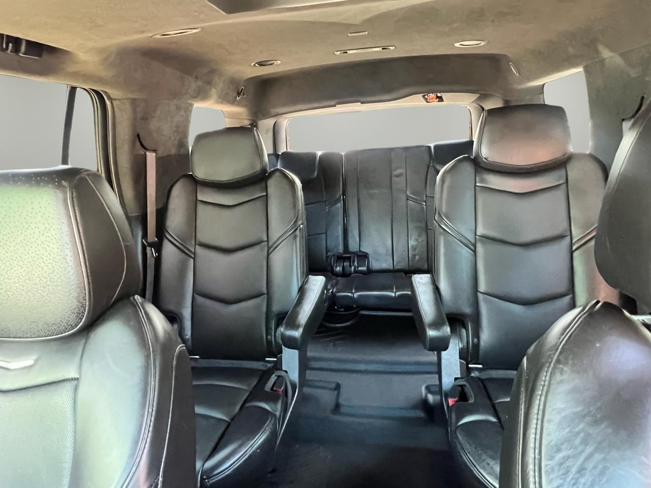 Cadillac Escalade 4WD 4dr Platinum 2015
