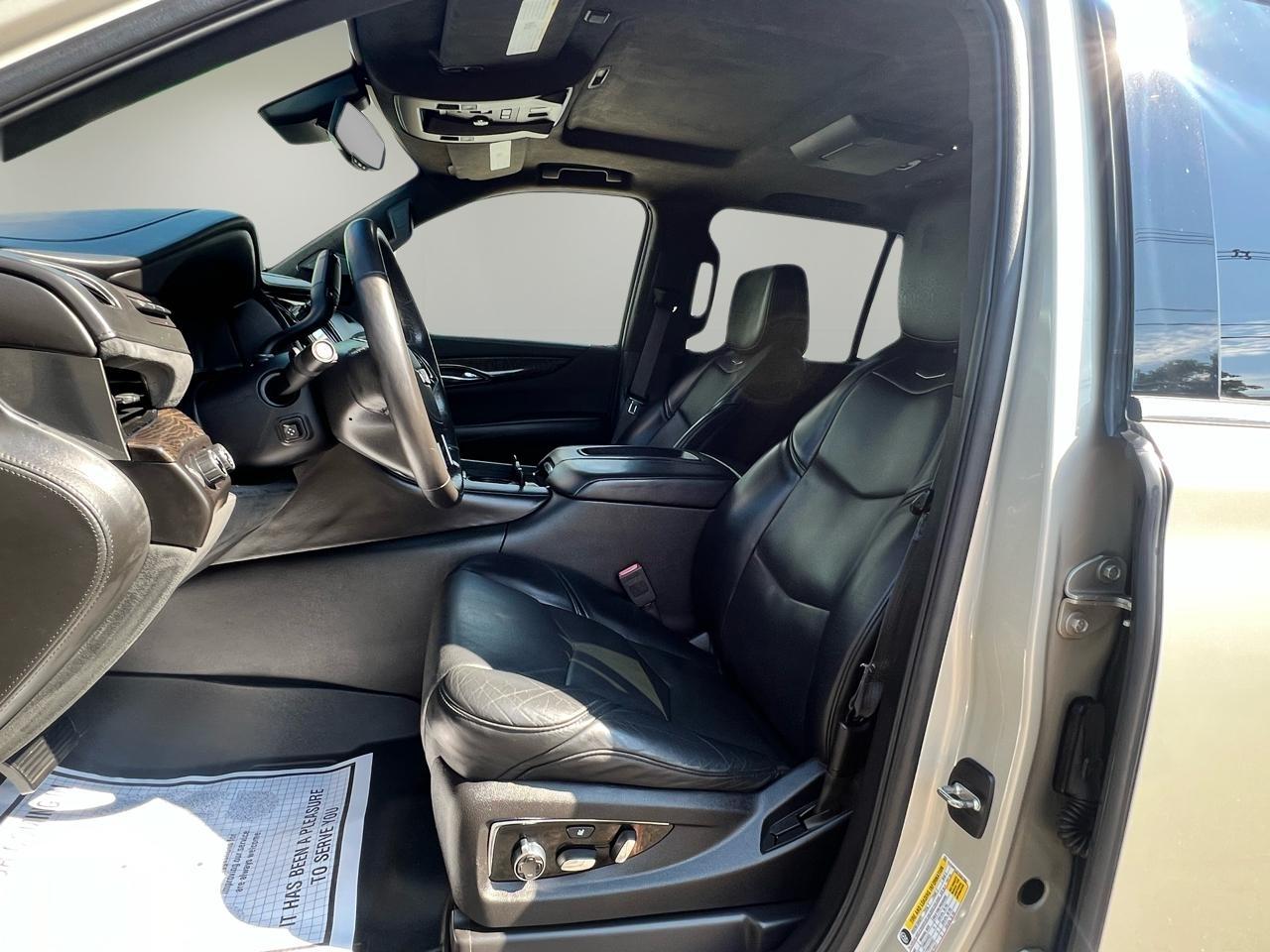 Cadillac Escalade 4WD 4dr Platinum 2015