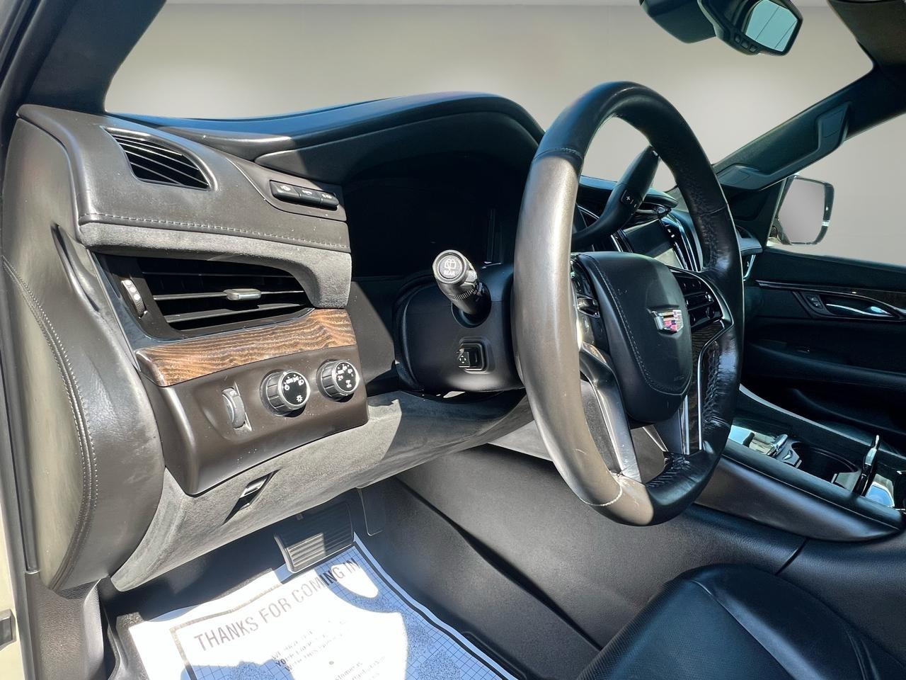 Cadillac Escalade 4WD 4dr Platinum 2015