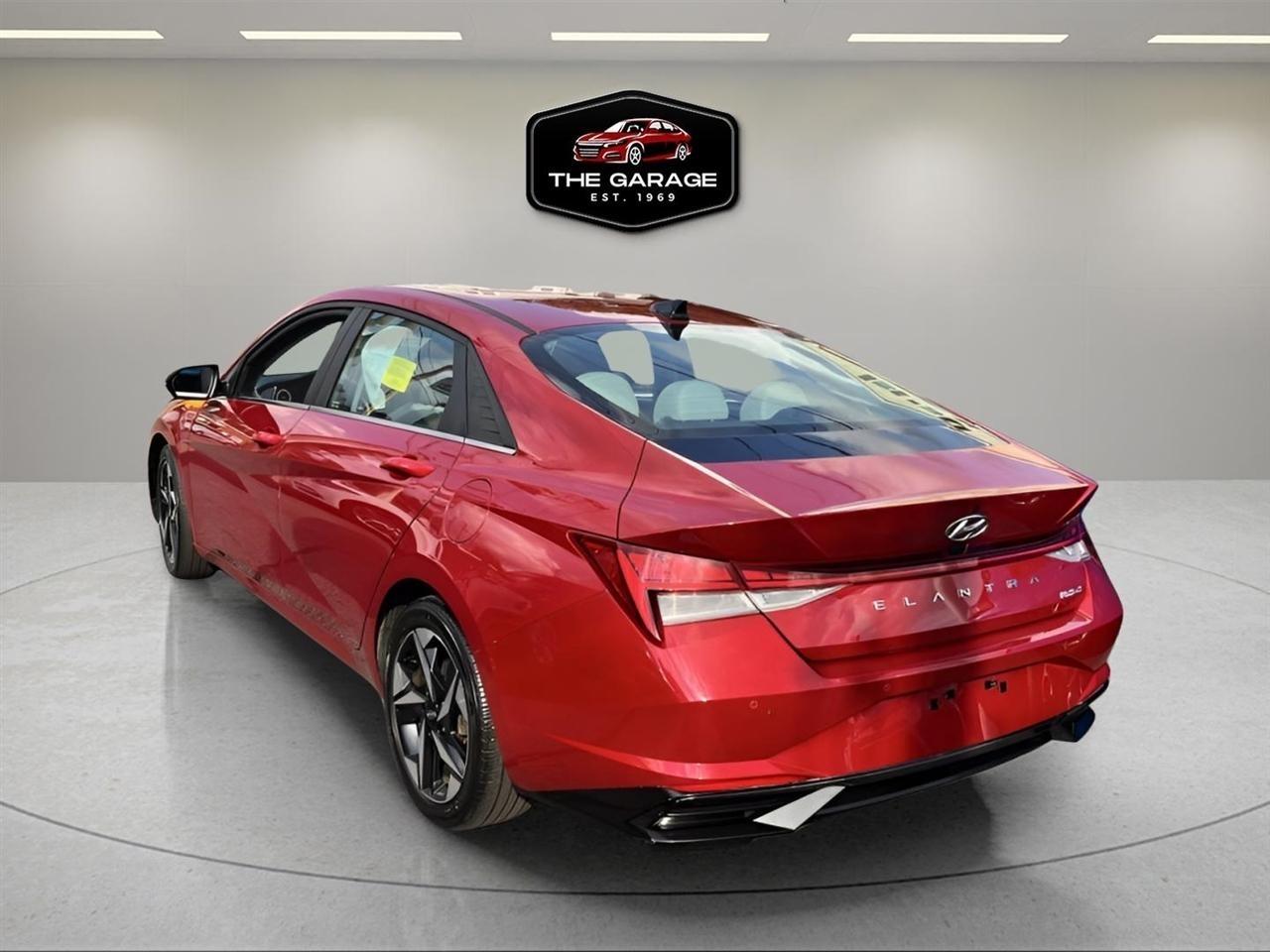 Hyundai Elantra Limited 2023