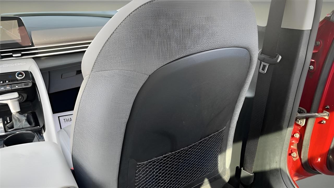 Hyundai Elantra Limited 2023