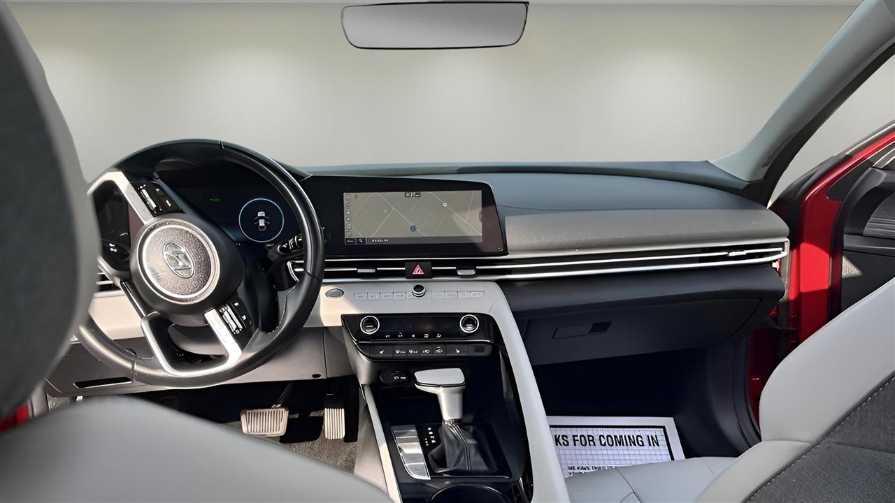 Hyundai Elantra Limited 2023