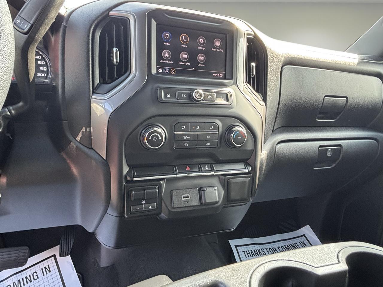 Chevrolet Silverado 1500 4WD Double Cab 147" Custom 2020