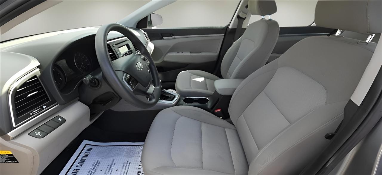 Hyundai Elantra  2018