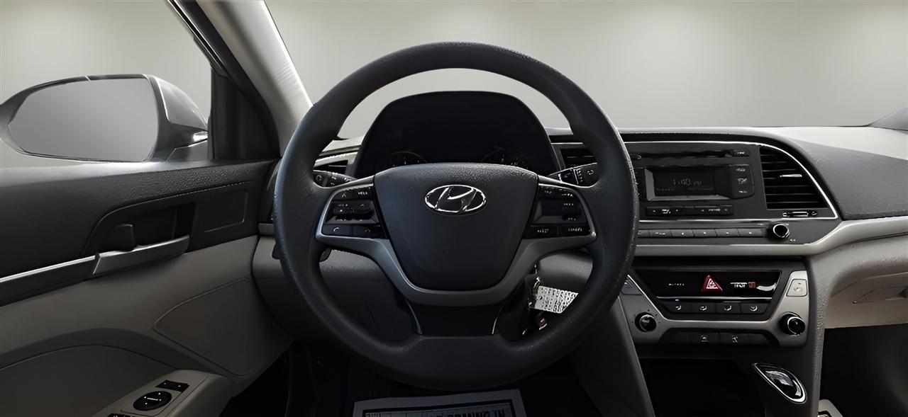 Hyundai Elantra  2018