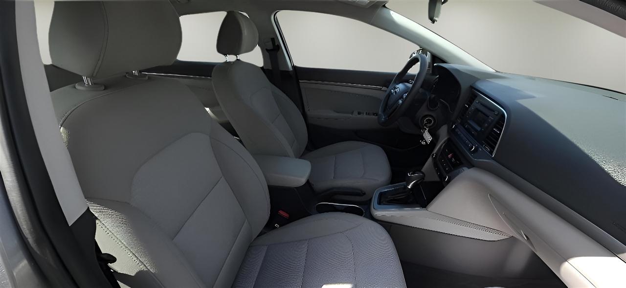 Hyundai Elantra  2018