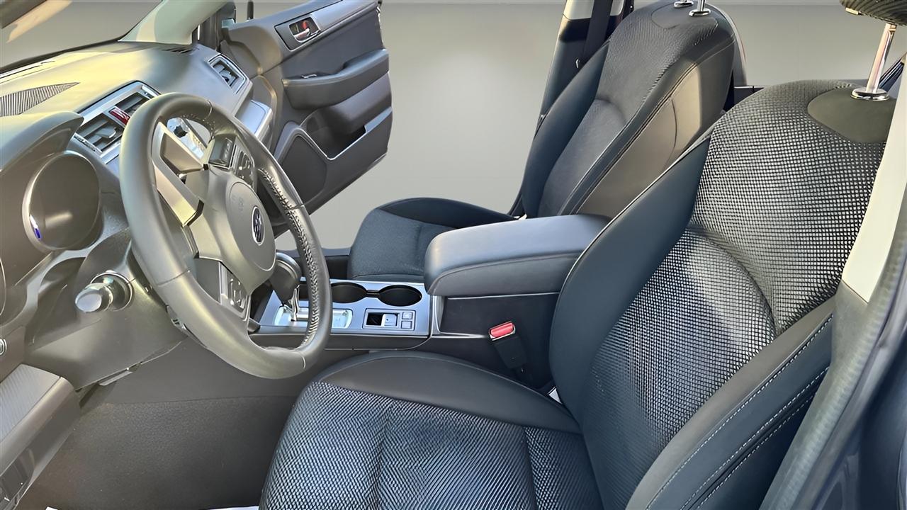 Subaru Outback 4dr Wgn 2.5i Premium PZEV 2016