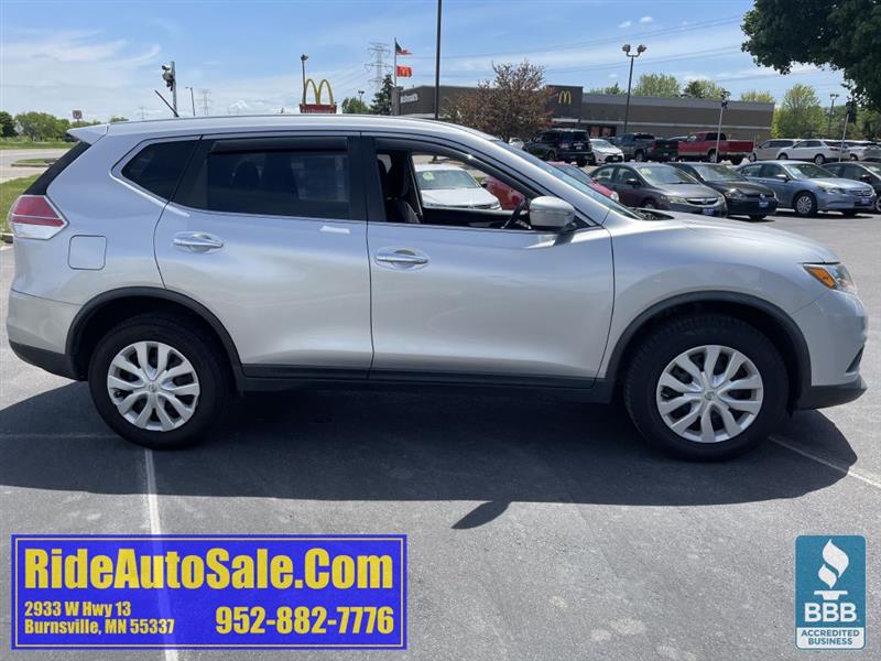 Nissan Rogue  2015