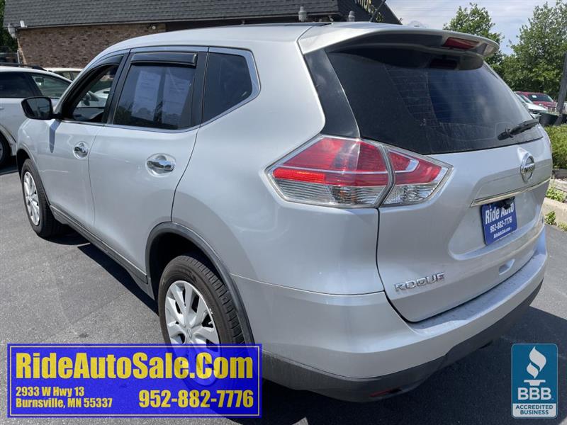 Nissan Rogue  2015