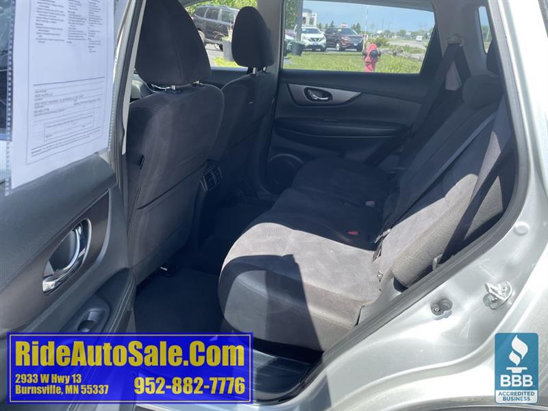 Nissan Rogue  2015