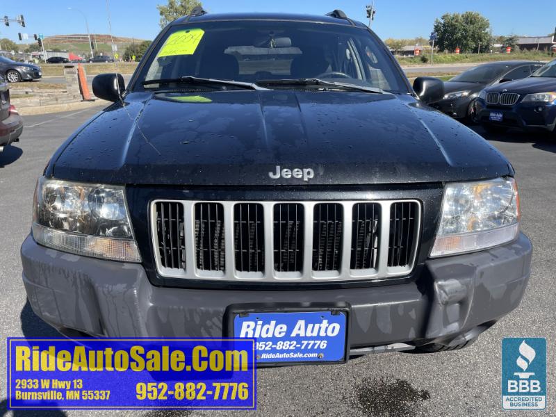2004 Jeep Grand Cherokee Laredo photo 2