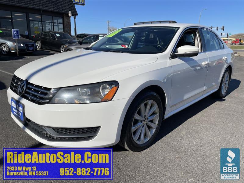 2013 Volkswagen Passat SEL, 4dr sedan, reliable 2.5 5cyl, leather !