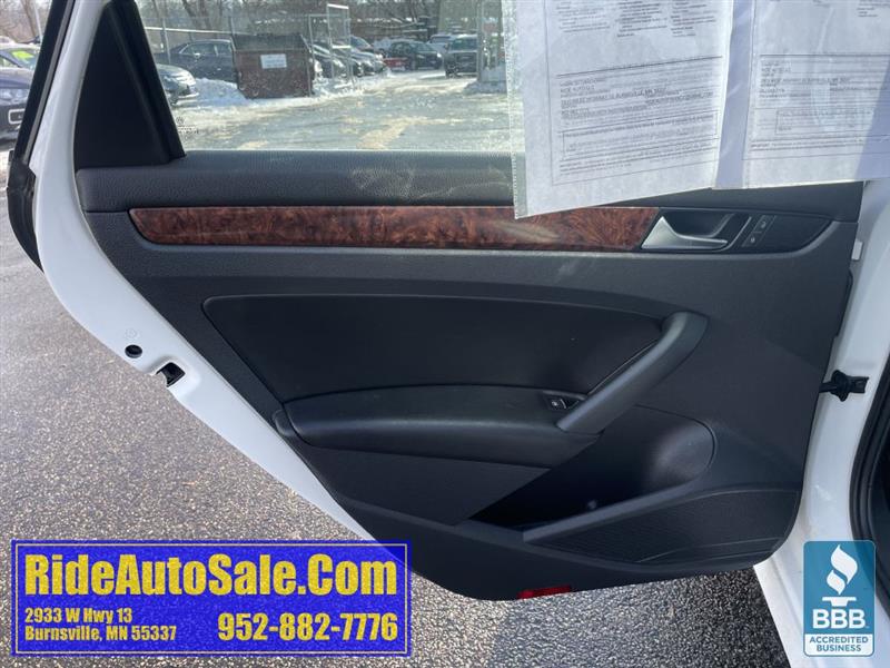 Volkswagen Passat  2013