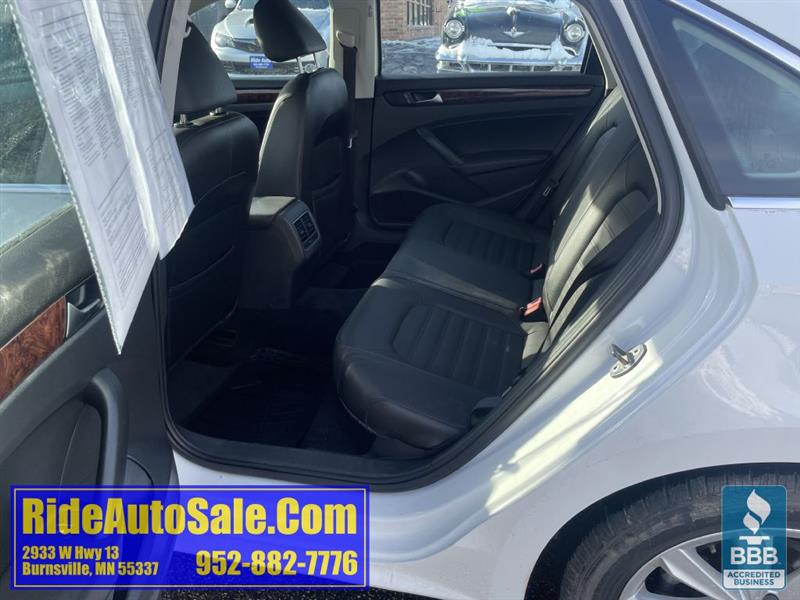 Volkswagen Passat  2013