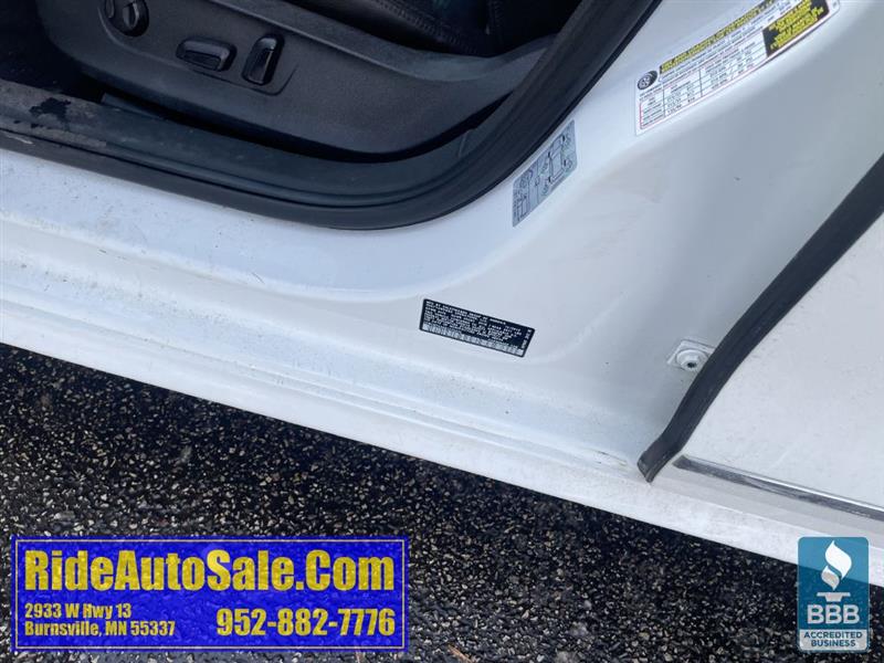 Volkswagen Passat  2013