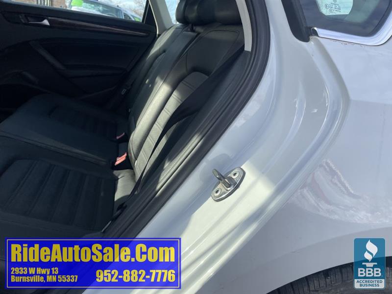 Volkswagen Passat  2013