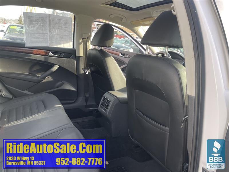 Volkswagen Passat  2013