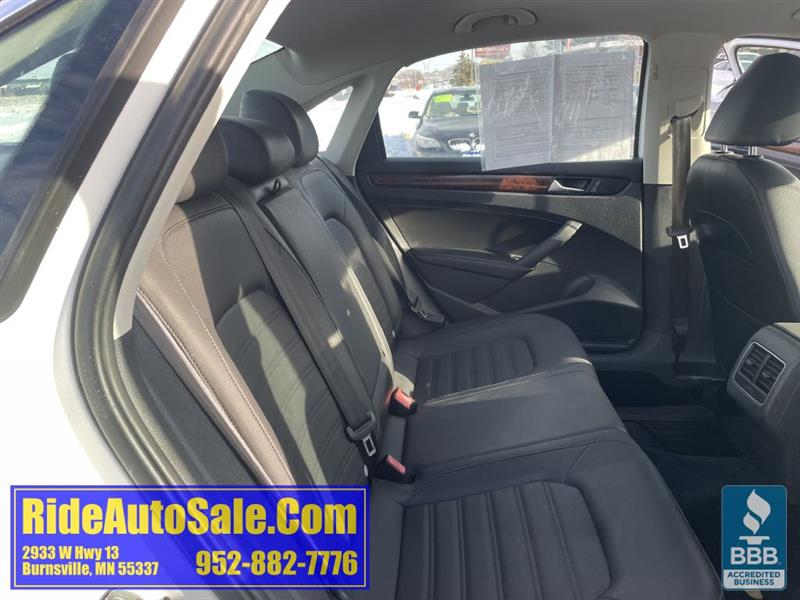 Volkswagen Passat  2013