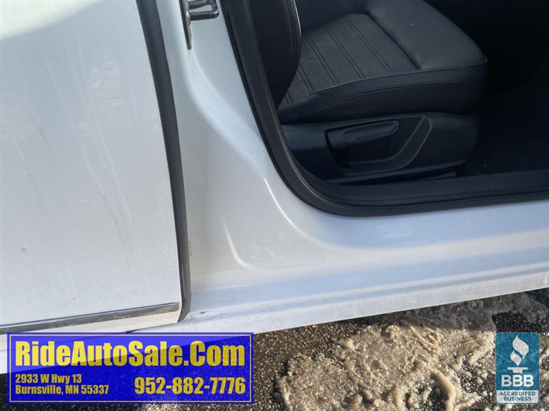 Volkswagen Passat  2013