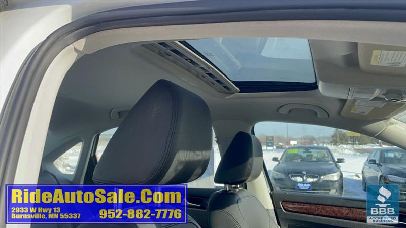 Volkswagen Passat  2013