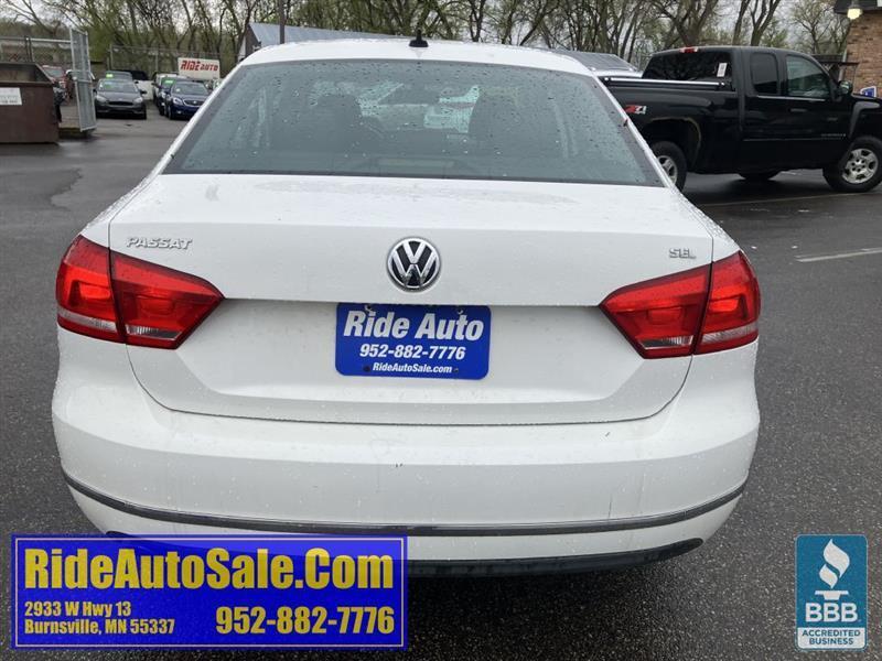 Volkswagen Passat  2013