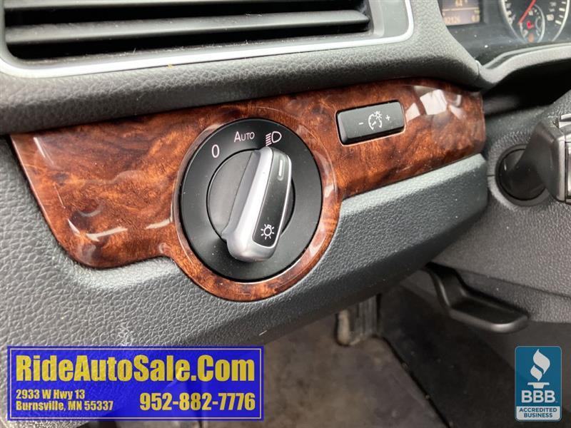 Volkswagen Passat  2013