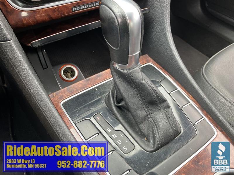 Volkswagen Passat  2013