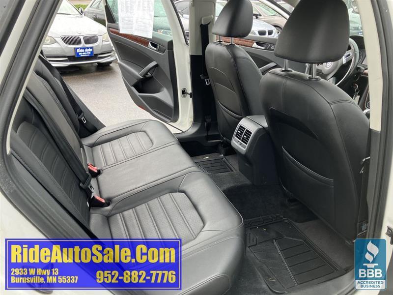 Volkswagen Passat  2013