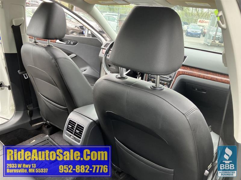 Volkswagen Passat  2013