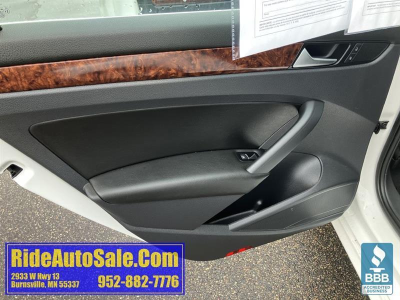 Volkswagen Passat  2013