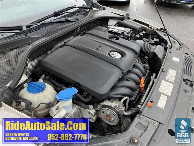 Volkswagen Passat  2013