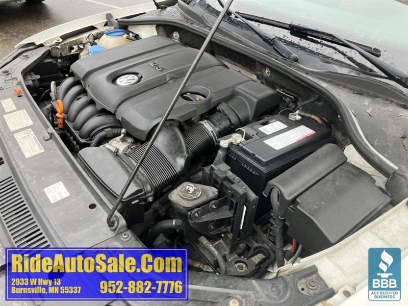 Volkswagen Passat  2013