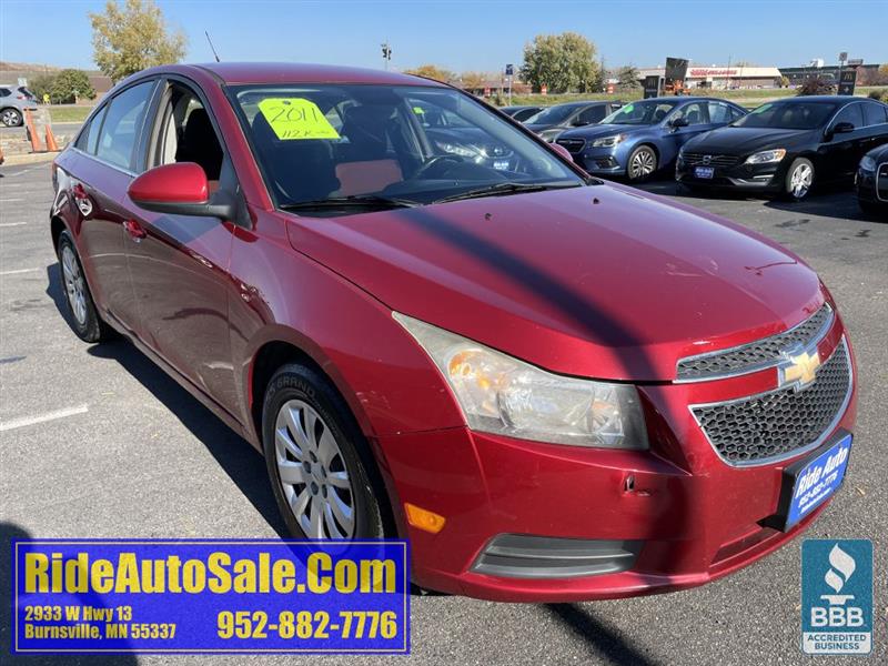 Chevrolet Cruze  2011