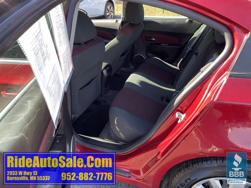 Chevrolet Cruze  2011