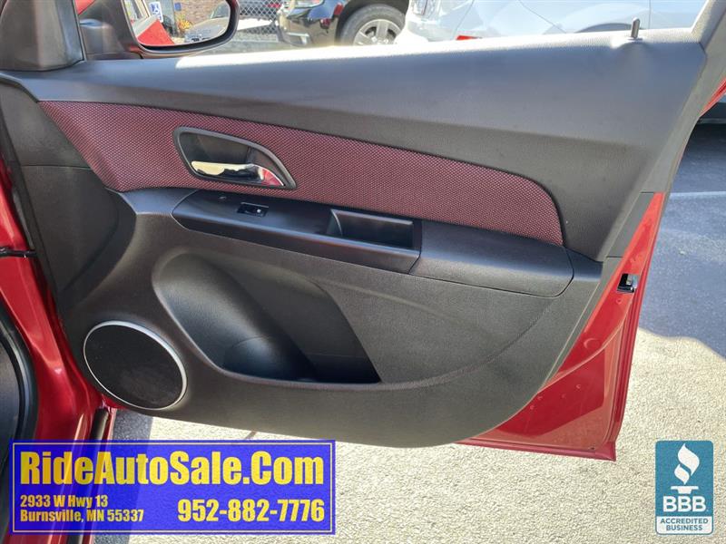 Chevrolet Cruze  2011