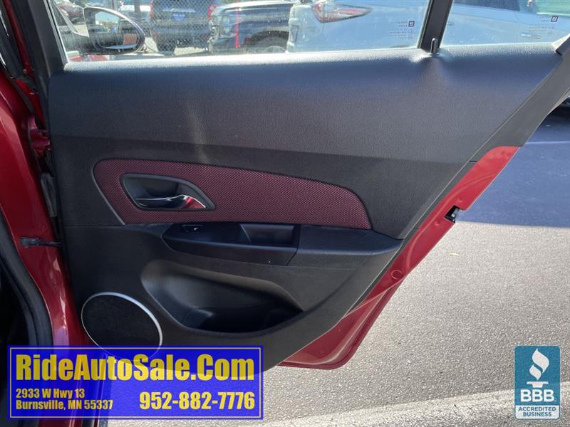 Chevrolet Cruze  2011