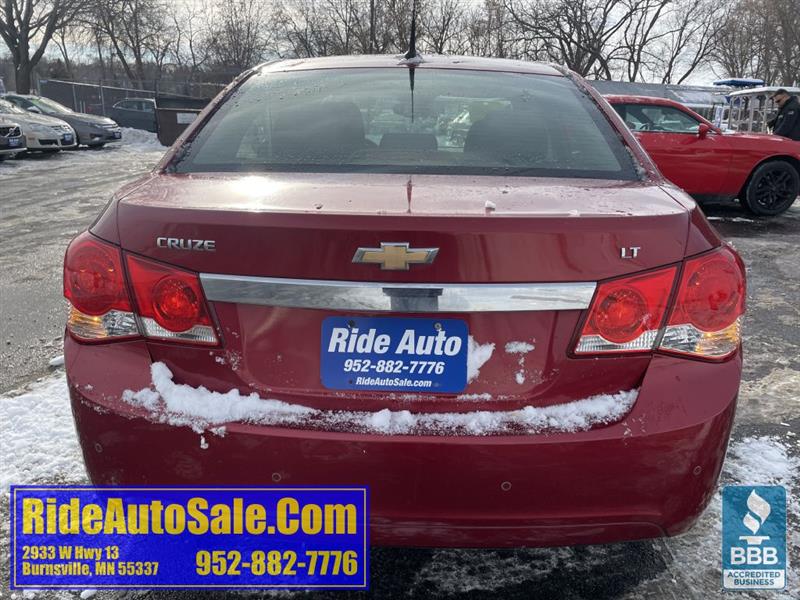 Chevrolet Cruze  2011