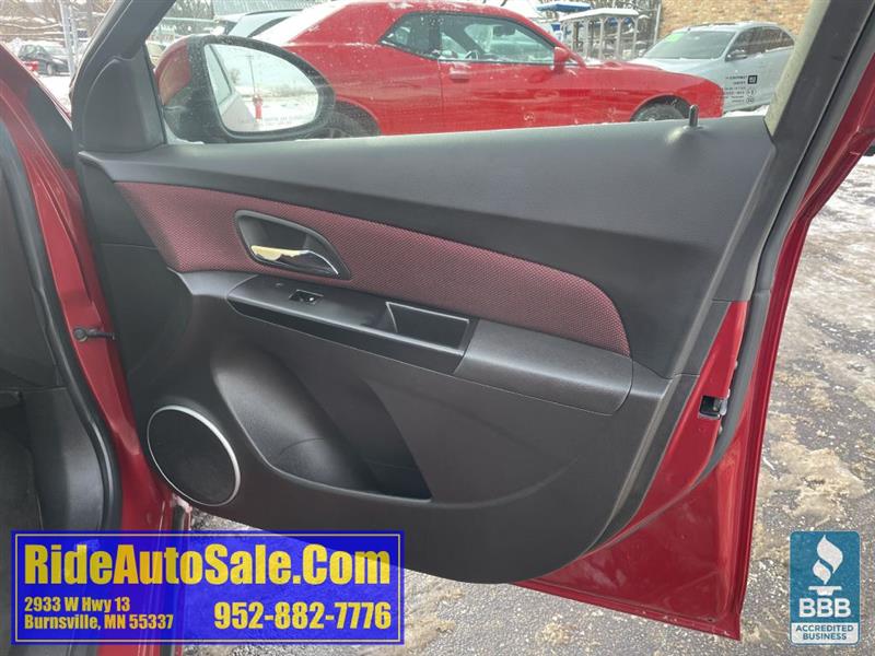 Chevrolet Cruze  2011