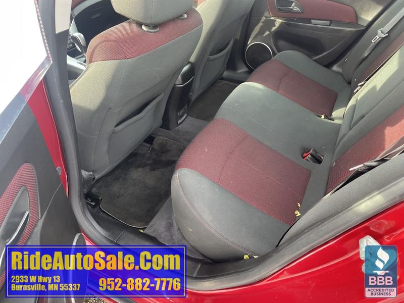 Chevrolet Cruze  2011