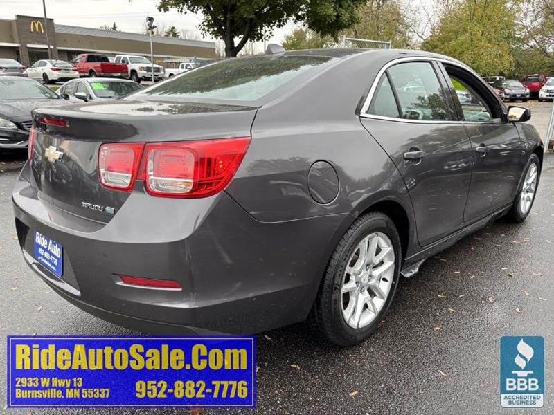 Chevrolet Malibu  2013