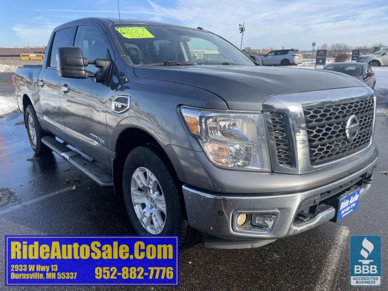 Nissan Titan  2017