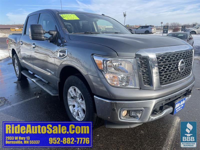 Nissan Titan  2017