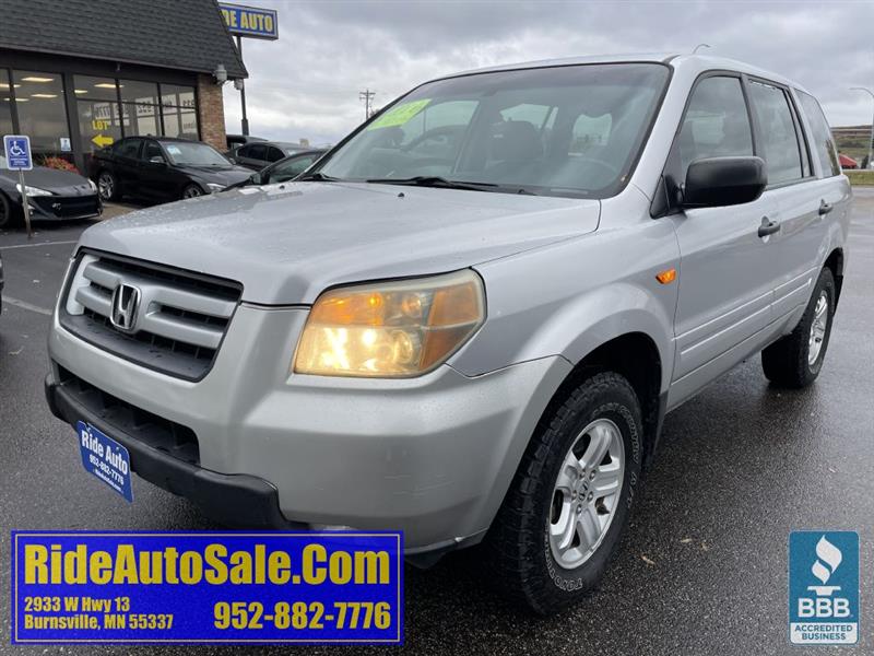 2006 Honda Pilot LX, 7-8 Passenger, 4x4, 3.5 V6, runs great !