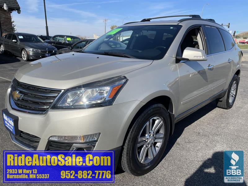 2015 Chevrolet Traverse LT, 7 Passenger, AWD, V6, 1 owner !