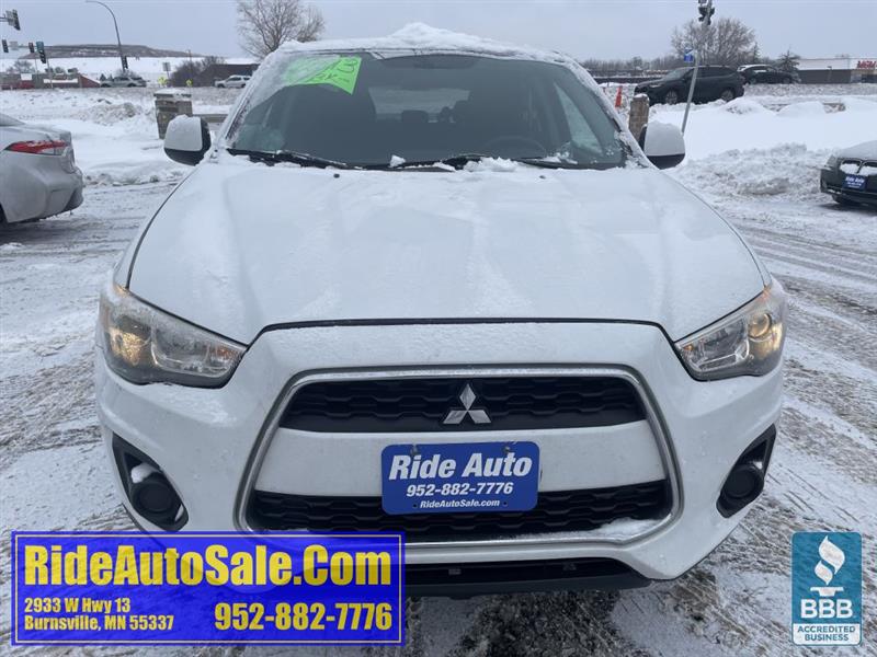 Mitsubishi Outlander Sport  2013