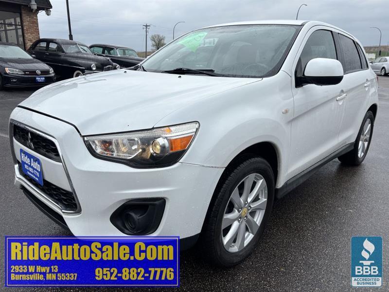 2013 Mitsubishi Outlander Sport ES, 5 Passenger, AWD, 2.0 4cyl, 1 owner !
