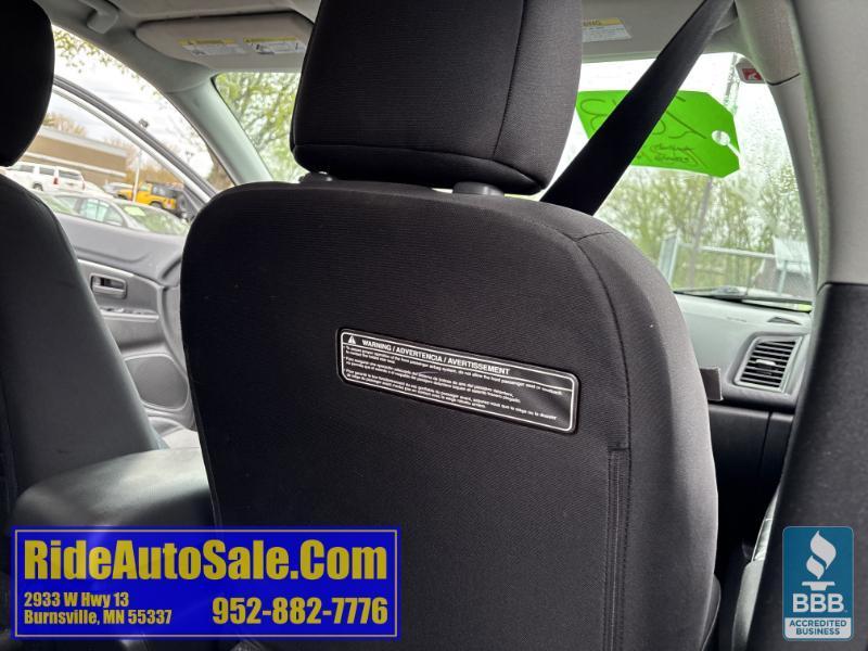 Mitsubishi Outlander Sport  2013